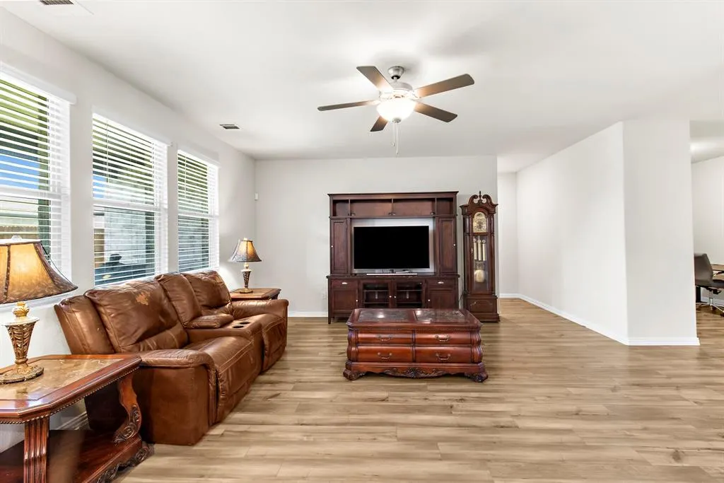 1211 Sweetleaf Street