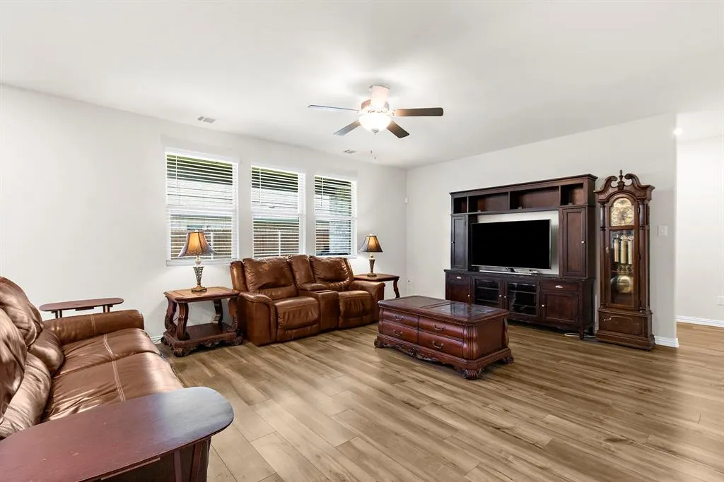 1211 Sweetleaf Street