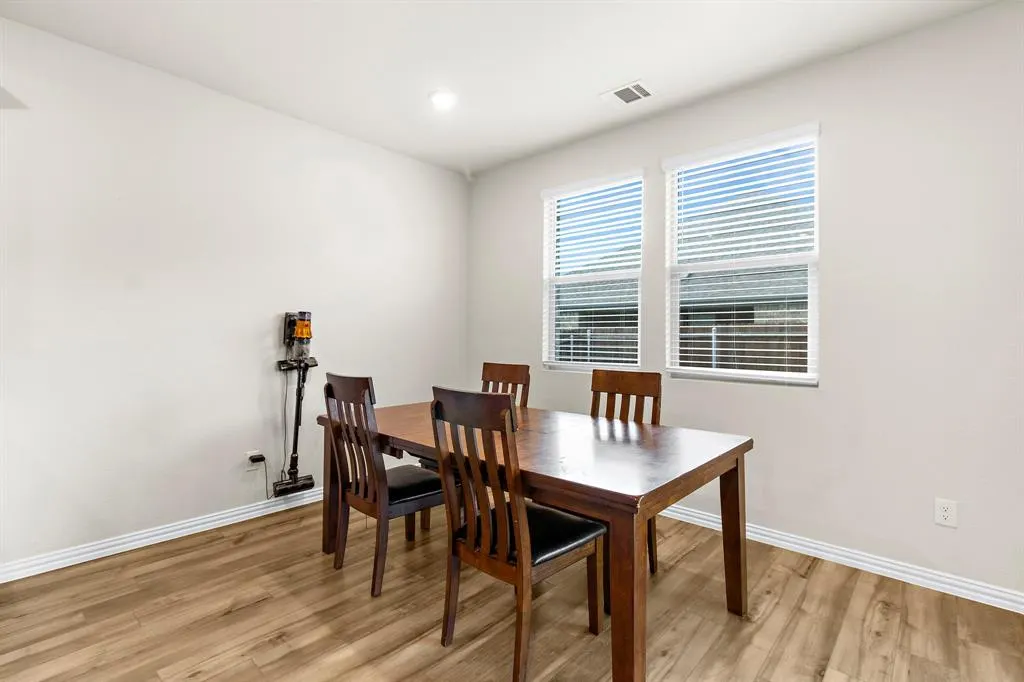 1211 Sweetleaf Street
