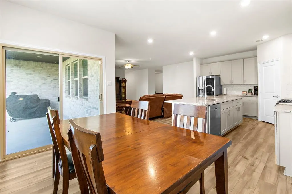 1211 Sweetleaf Street