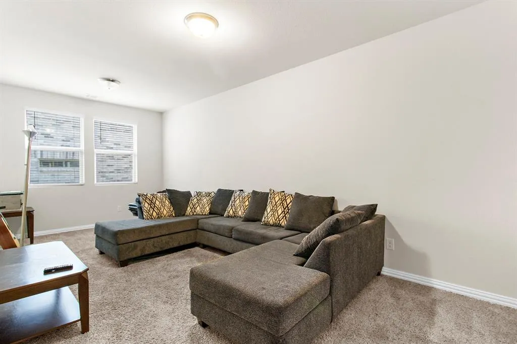 1211 Sweetleaf Street