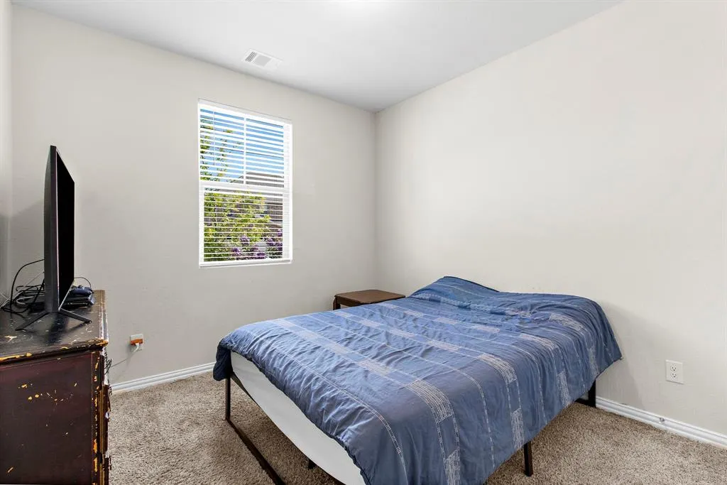 1211 Sweetleaf Street