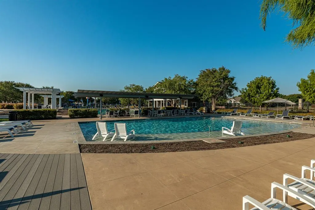 2619 Independence Drive