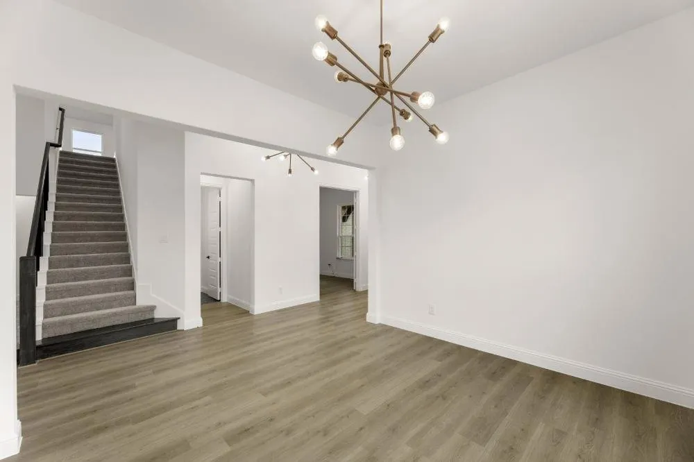 3214 Wallis