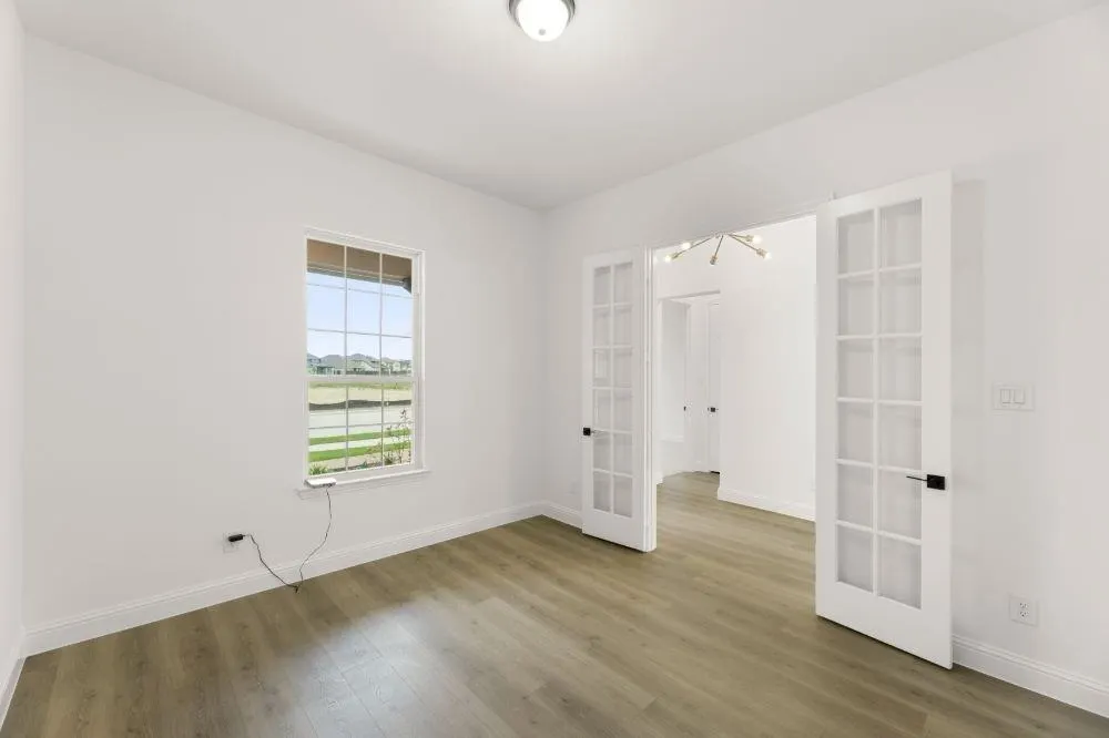 3214 Wallis