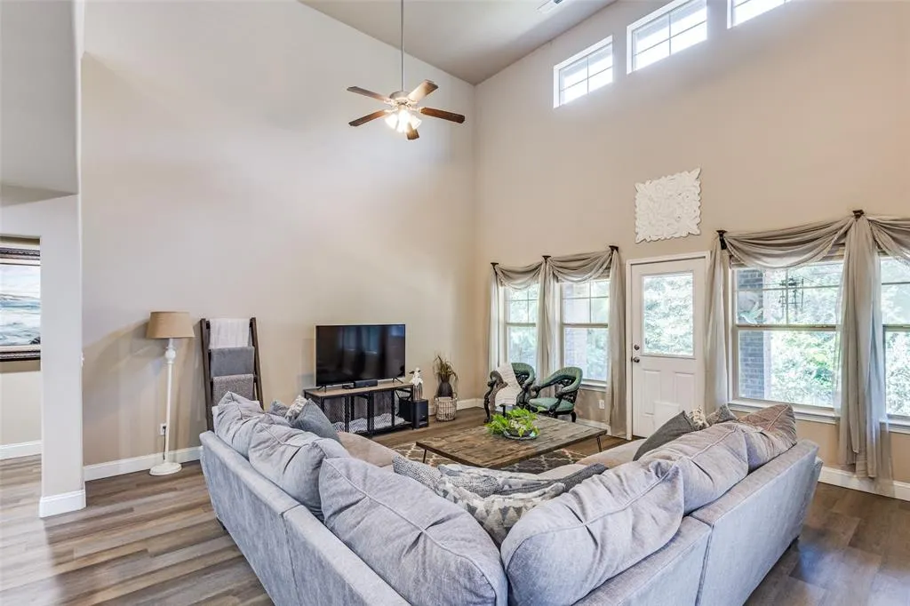 3028 Whispering Pine Boulevard