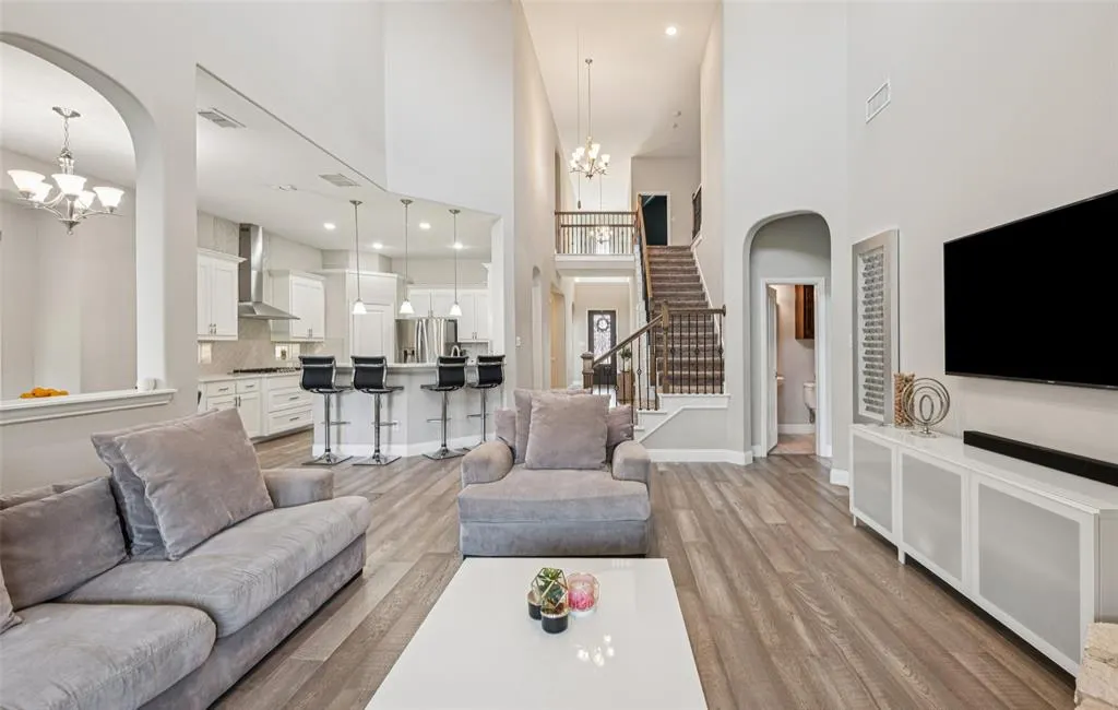 2713 Annamarie Drive