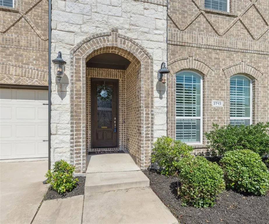 2713 Annamarie Drive