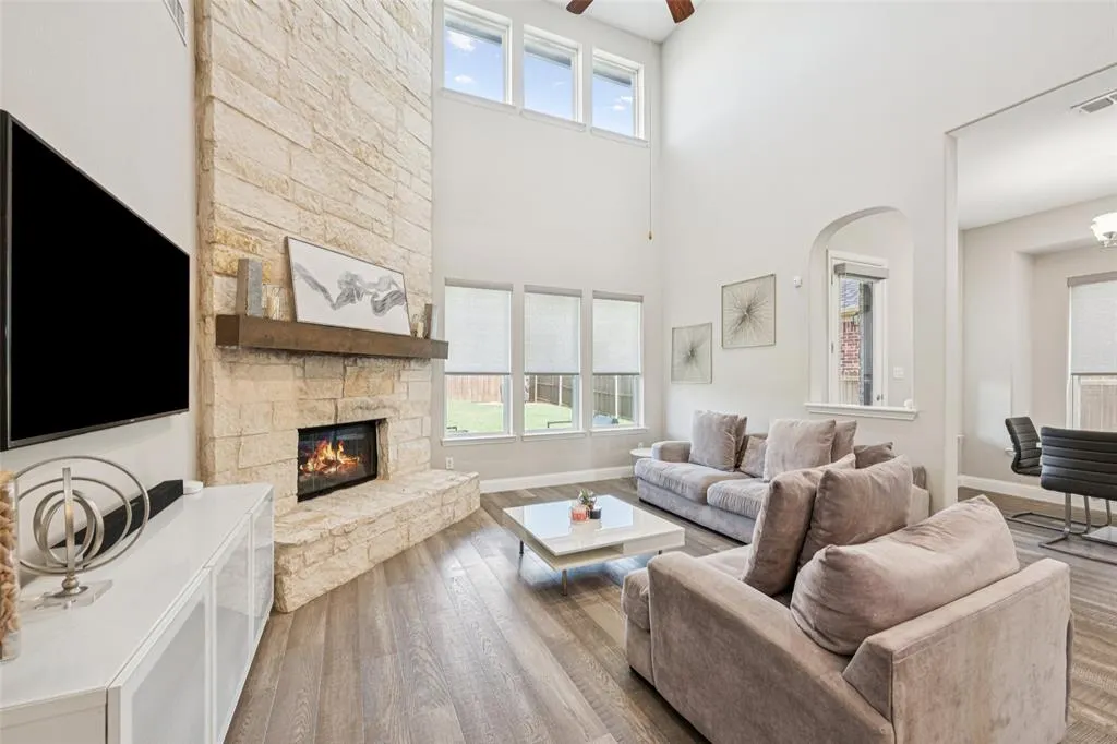 2713 Annamarie Drive