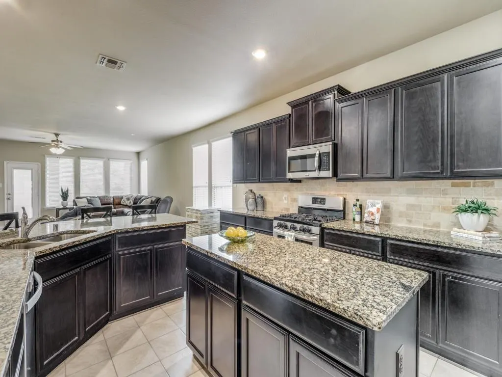 3213 Van Zandt Road