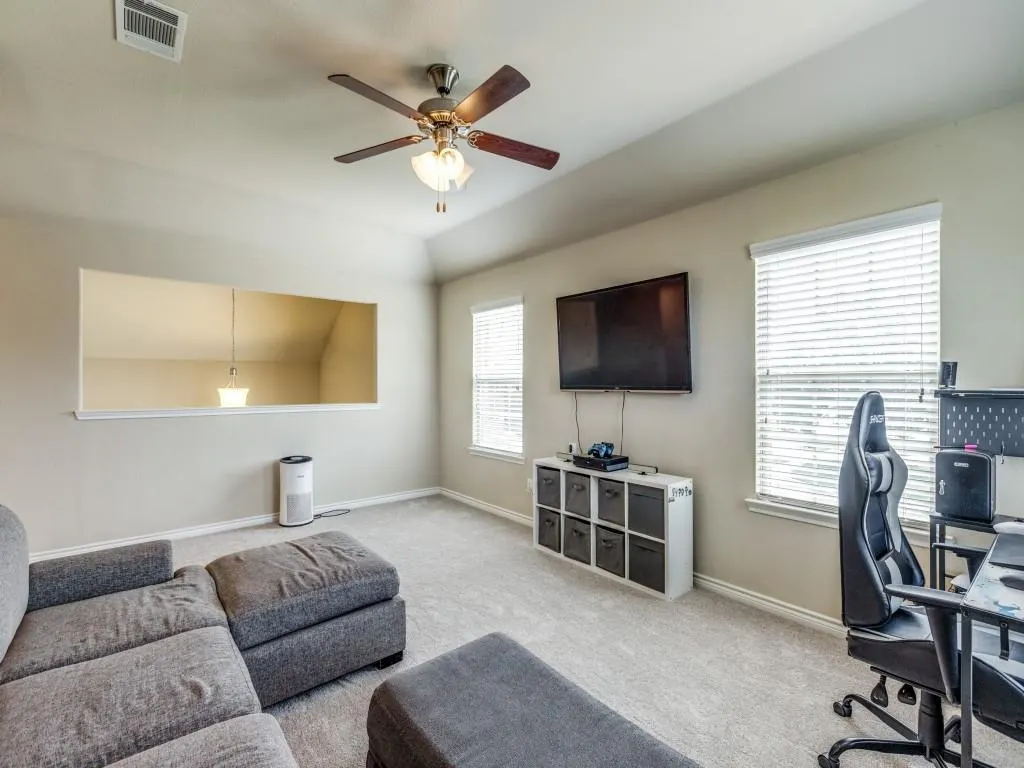3213 Van Zandt Road
