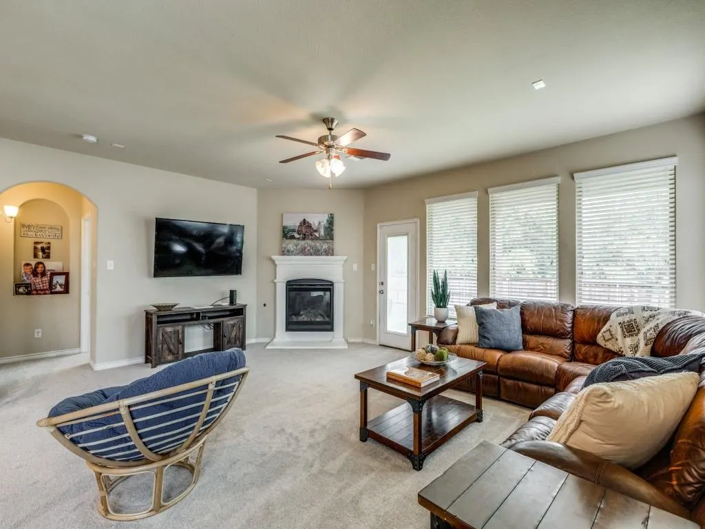 3213 Van Zandt Road