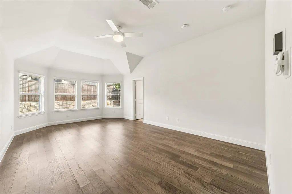 3615 Boston Circle