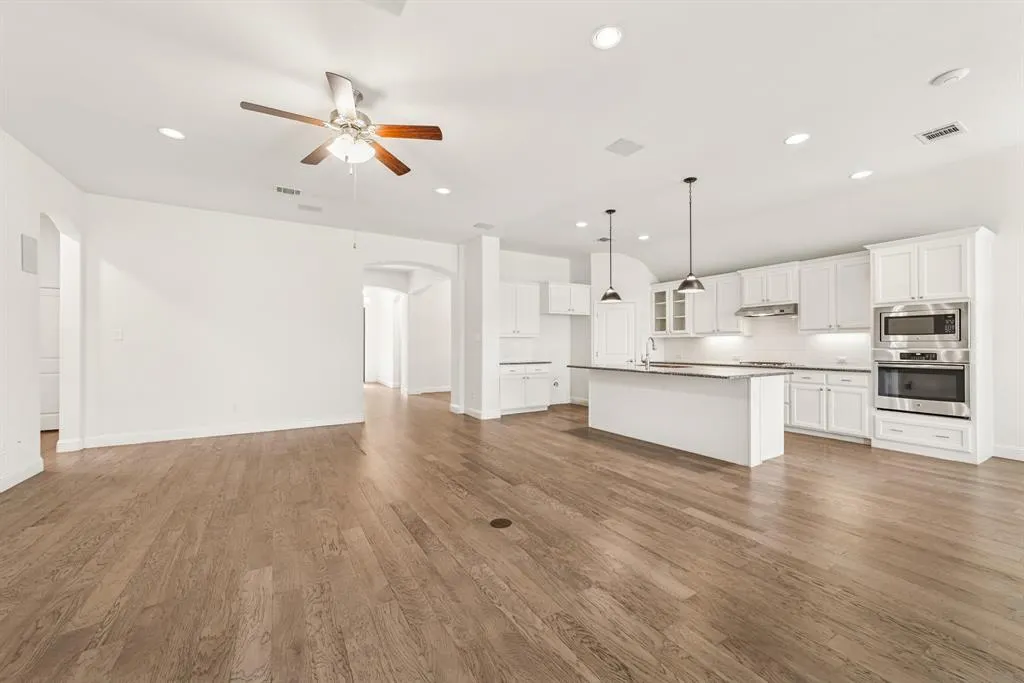 3615 Boston Circle