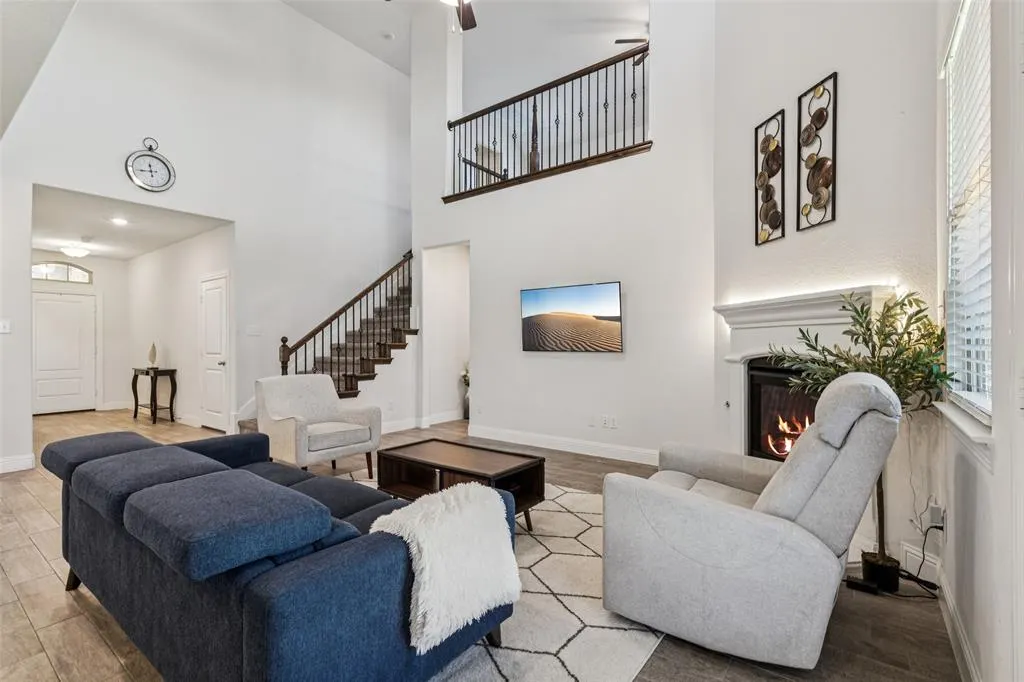 2913 Cerro Ranch Road