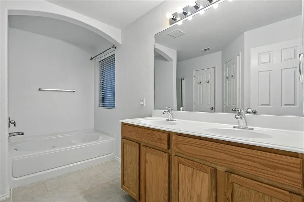 1070 English Ivy Drive