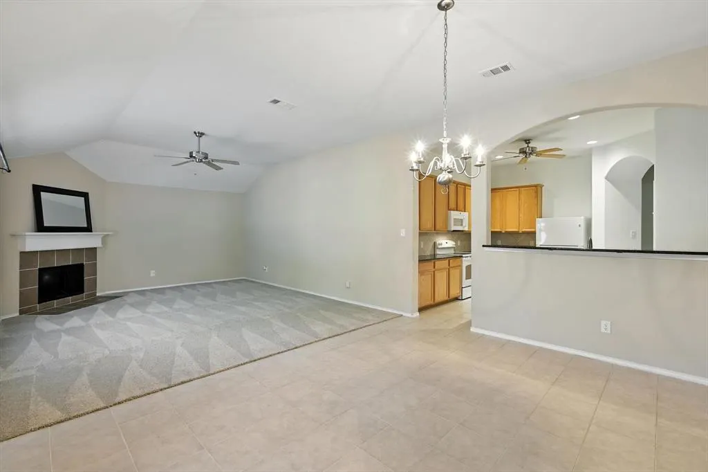 1070 English Ivy Drive