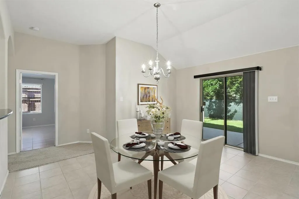 1070 English Ivy Drive