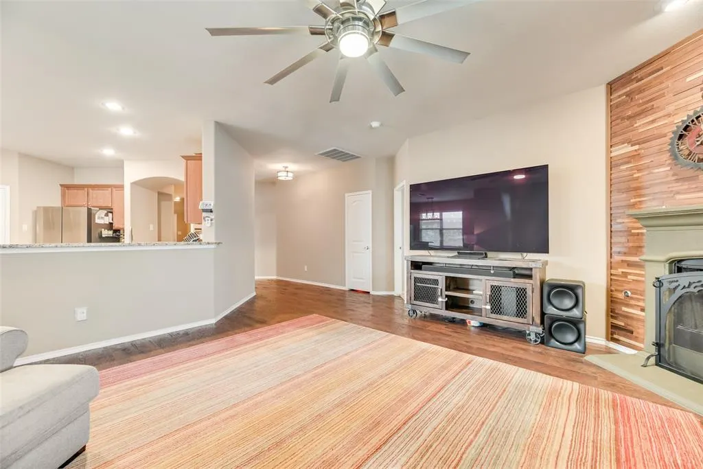 3616 Spring Run Lane