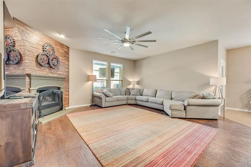 3616 Spring Run Lane