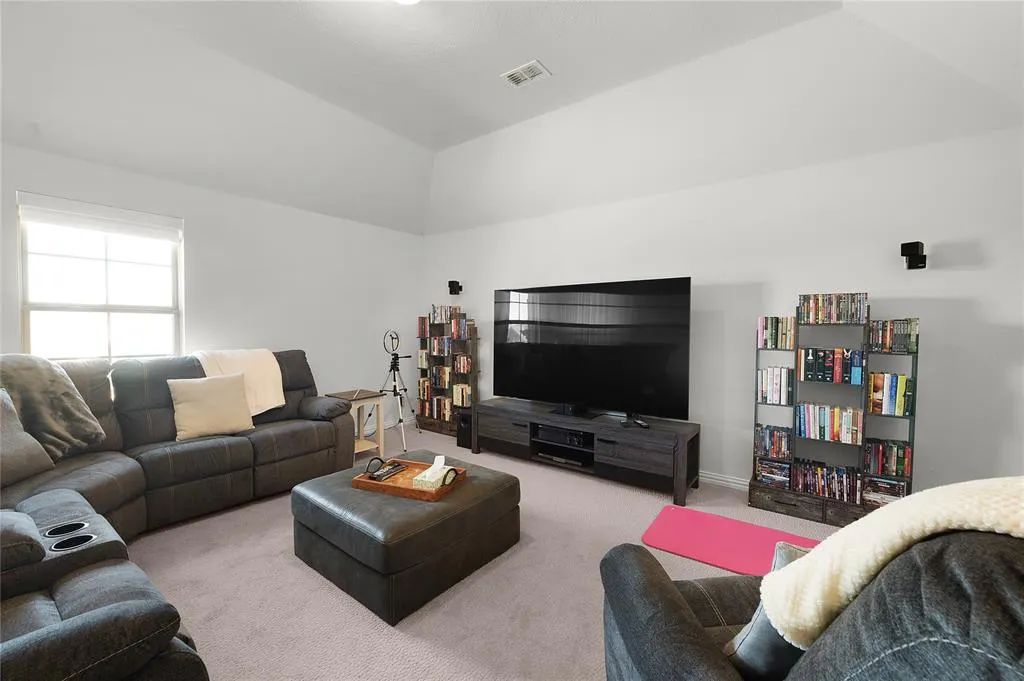 1510 Chisholm Trail
