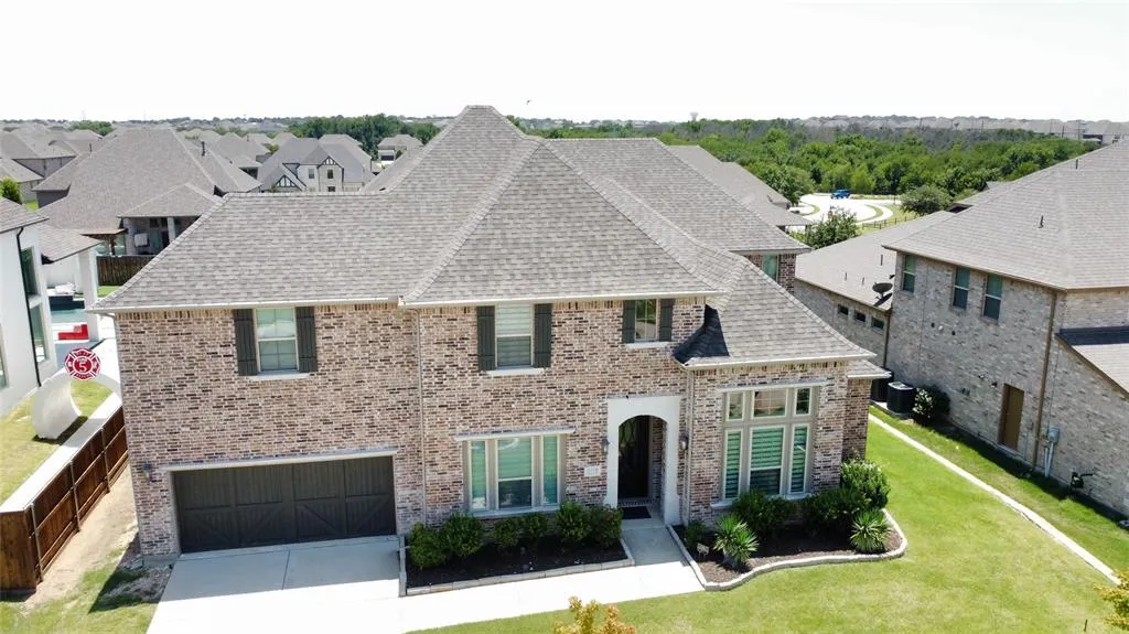 1510 Chisholm Trail