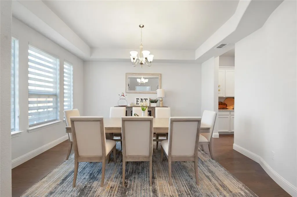 1510 Chisholm Trail