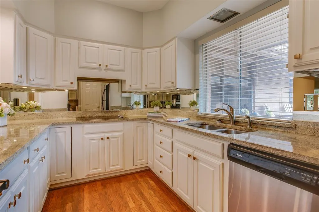 6314 Bandera Avenue, #C