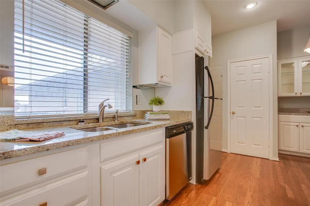 6314 Bandera Avenue, #C
