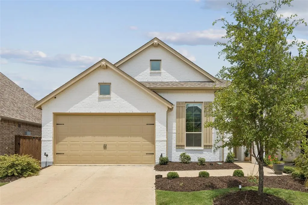 1909 Pelham Drive