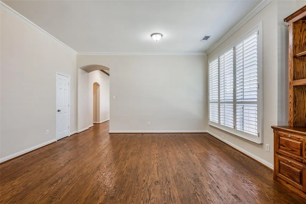 1441 Kirkwood Lane