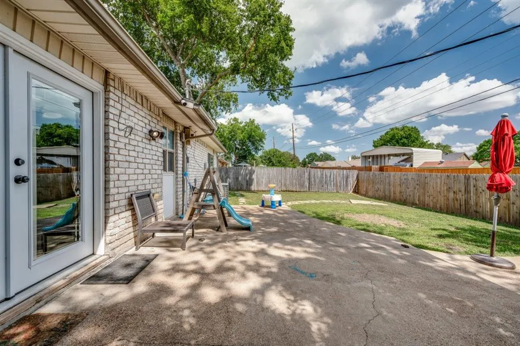526 Ridgemont Drive