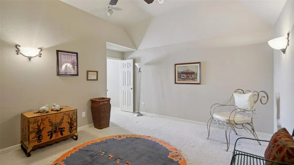 15577 Mountain View Lane