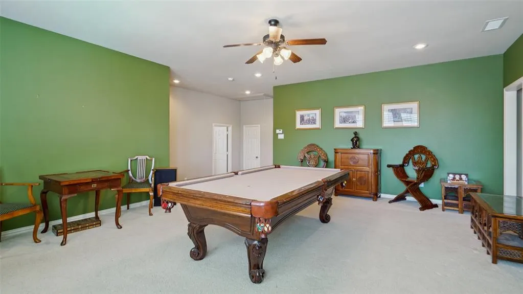 15577 Mountain View Lane