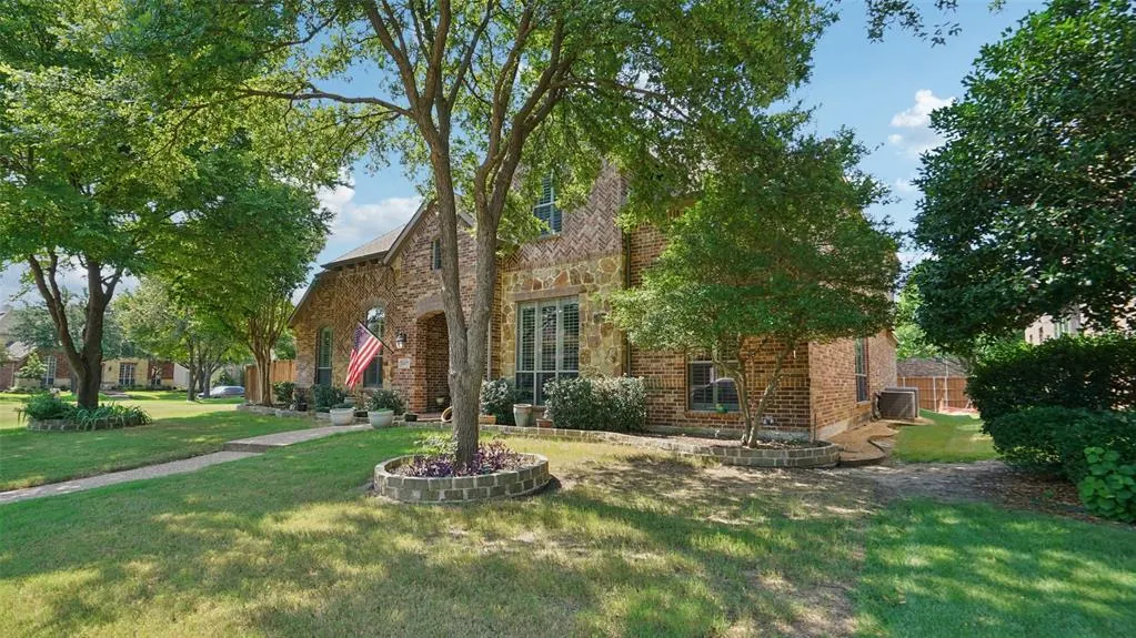 15577 Mountain View Lane