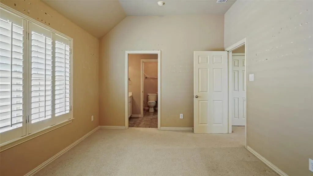 15577 Mountain View Lane