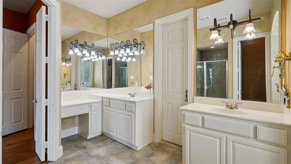 15577 Mountain View Lane