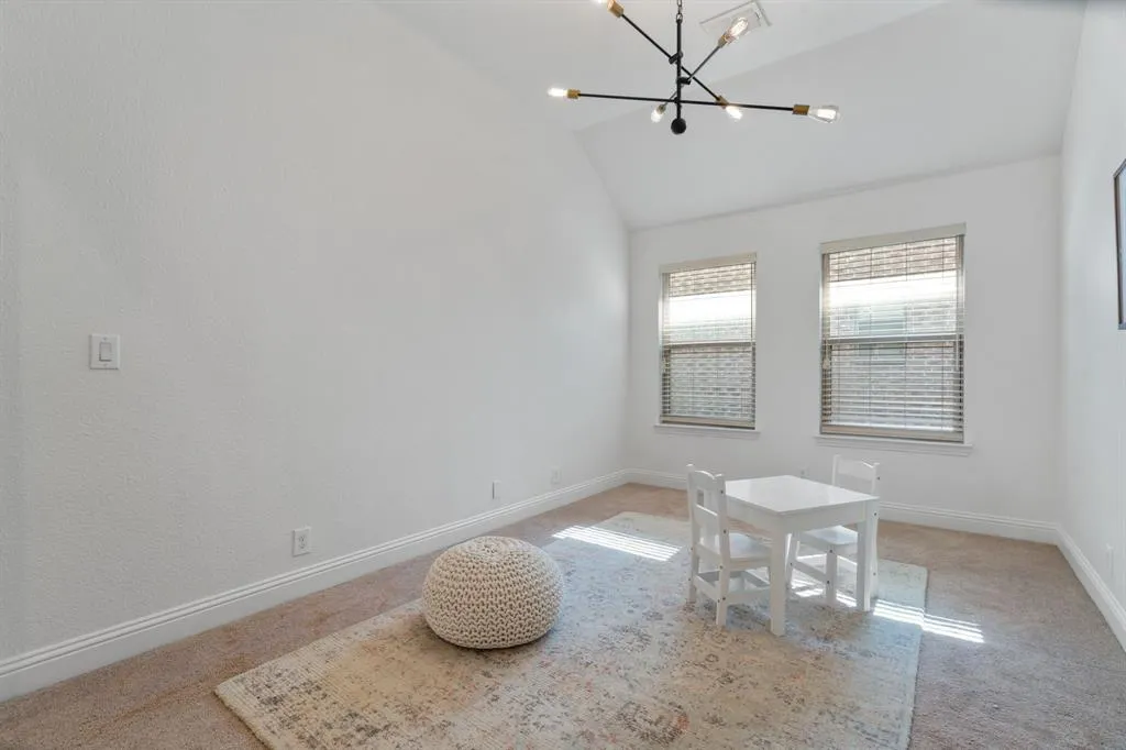 3517 Sequoia Lane