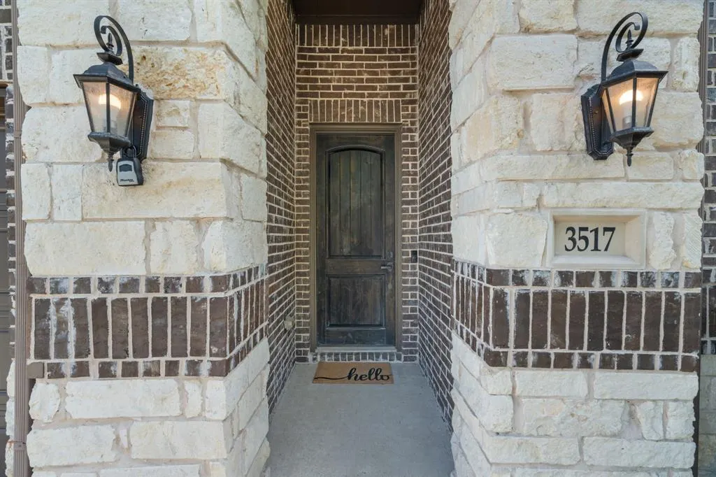 3517 Sequoia Lane