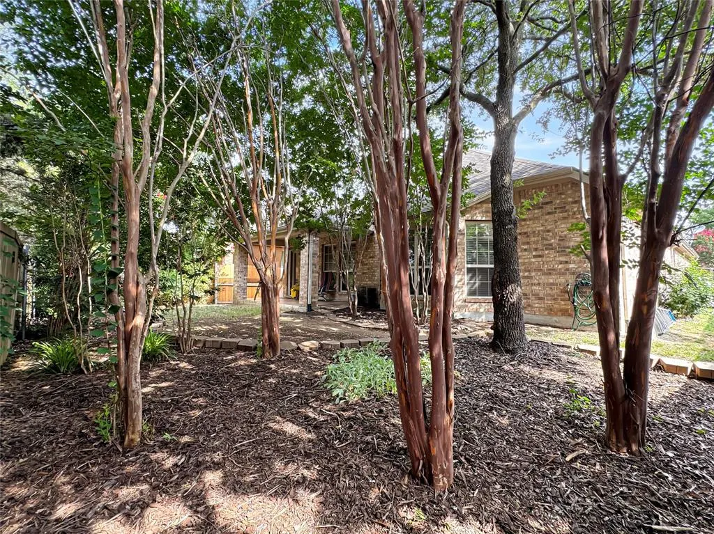 2616 Independence Drive