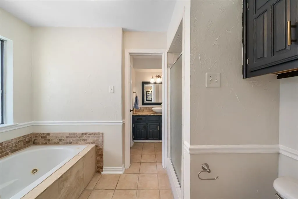 1114 Rainbow Drive