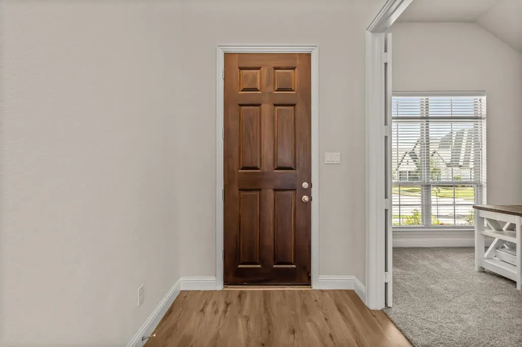 2506 Williamsburg Drive