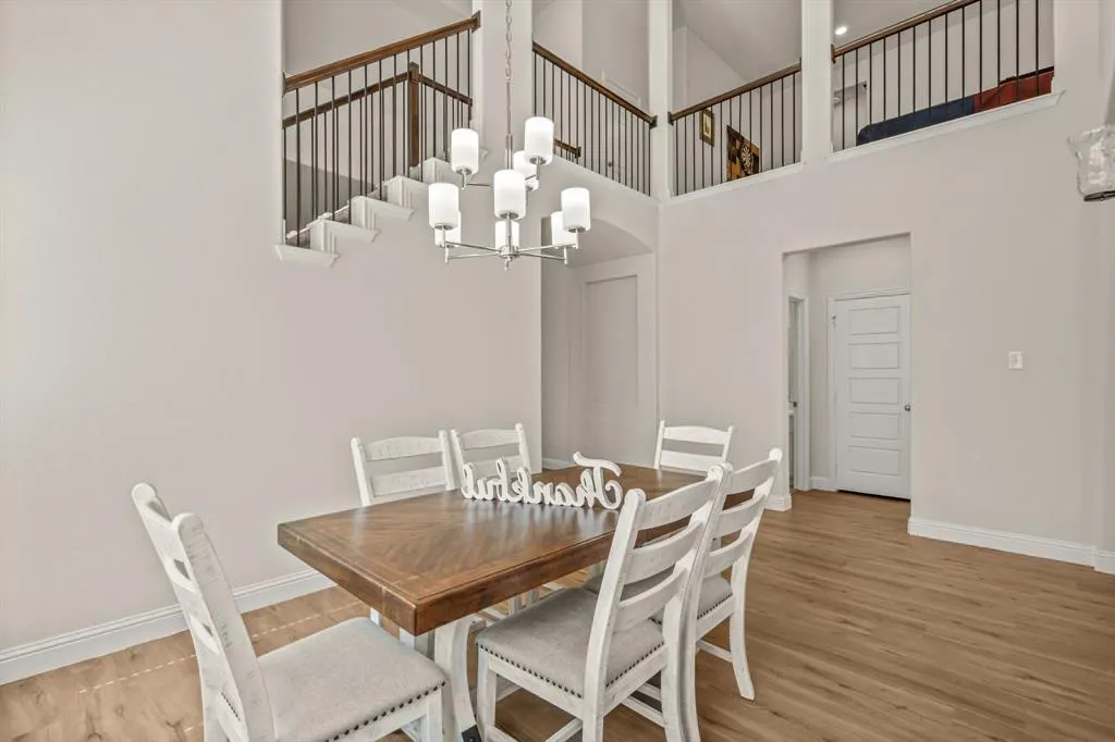 2506 Williamsburg Drive