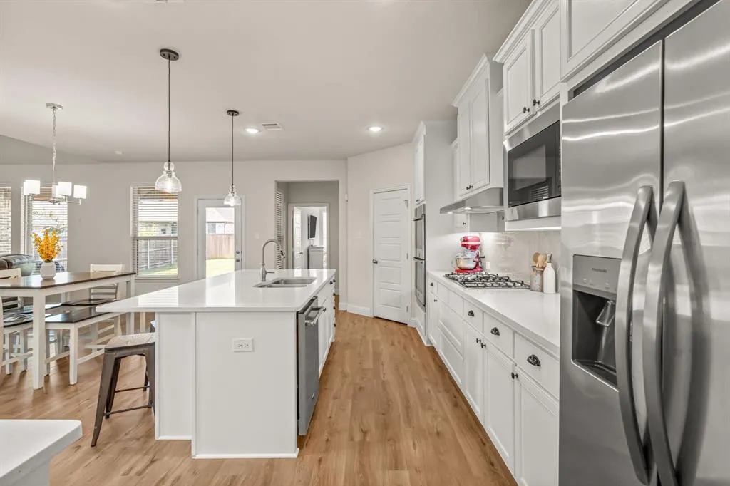 2506 Williamsburg Drive