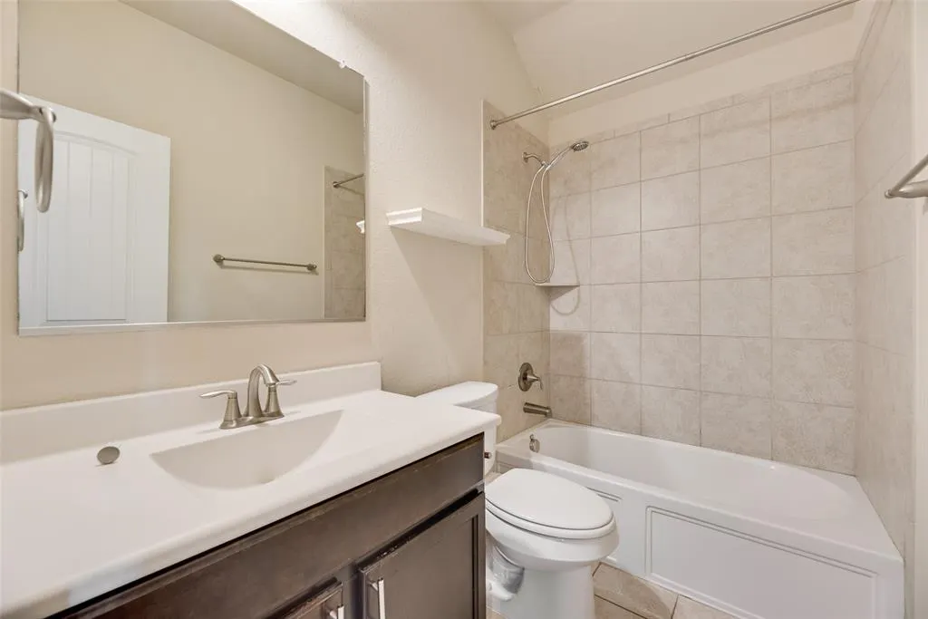 16417 Stillhouse Hollow Court