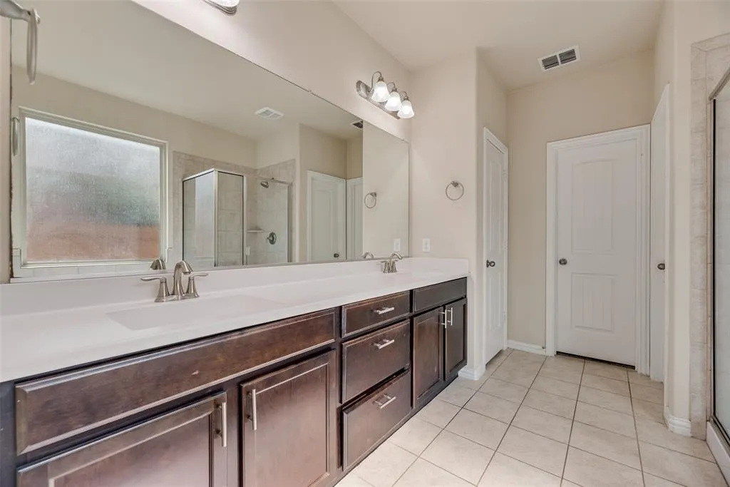 16417 Stillhouse Hollow Court