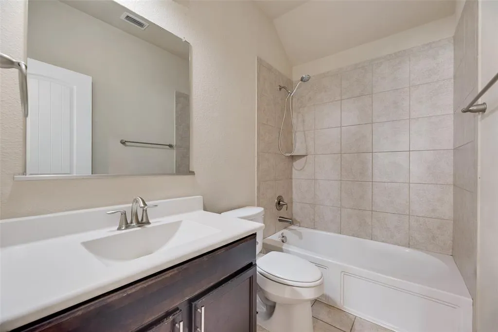 16417 Stillhouse Hollow Court