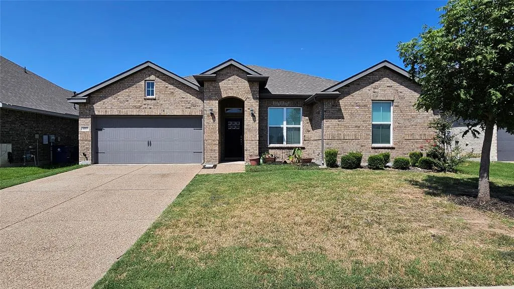 4015 Sparrow Trail