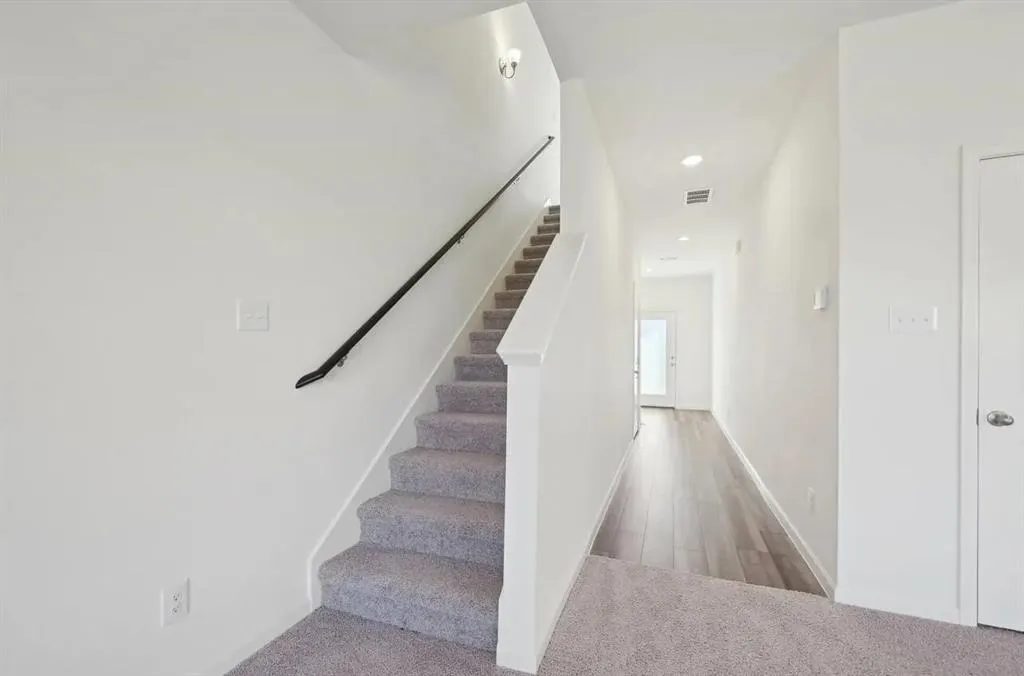 4414 Silverweed Lane