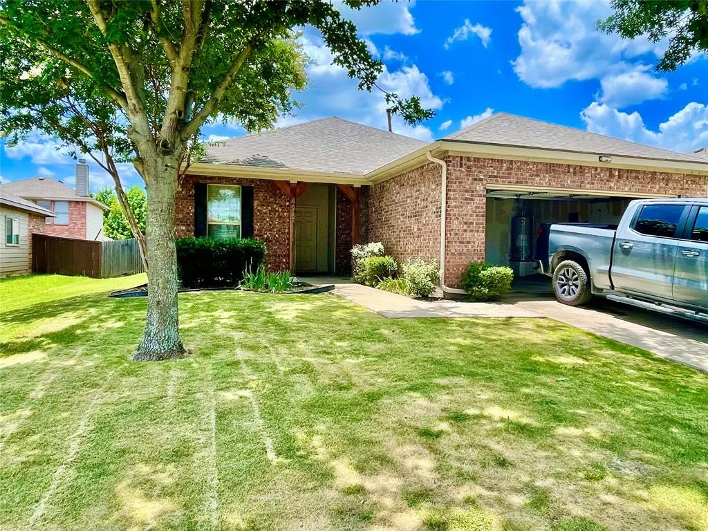 493 Hunters Ridge Drive